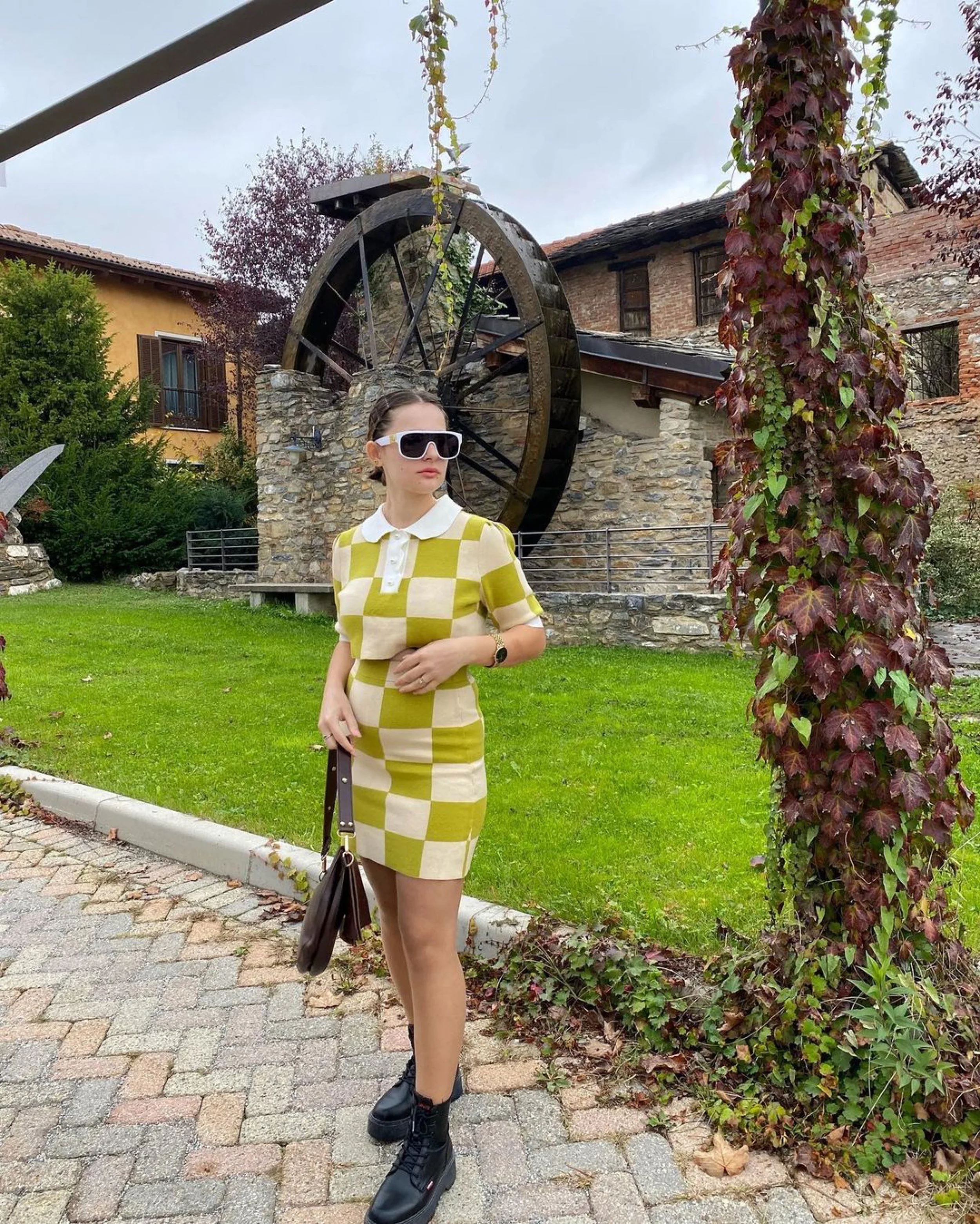 Geralda Salaj V Shades Sunglasses oversized shield aviator Tower.JPG