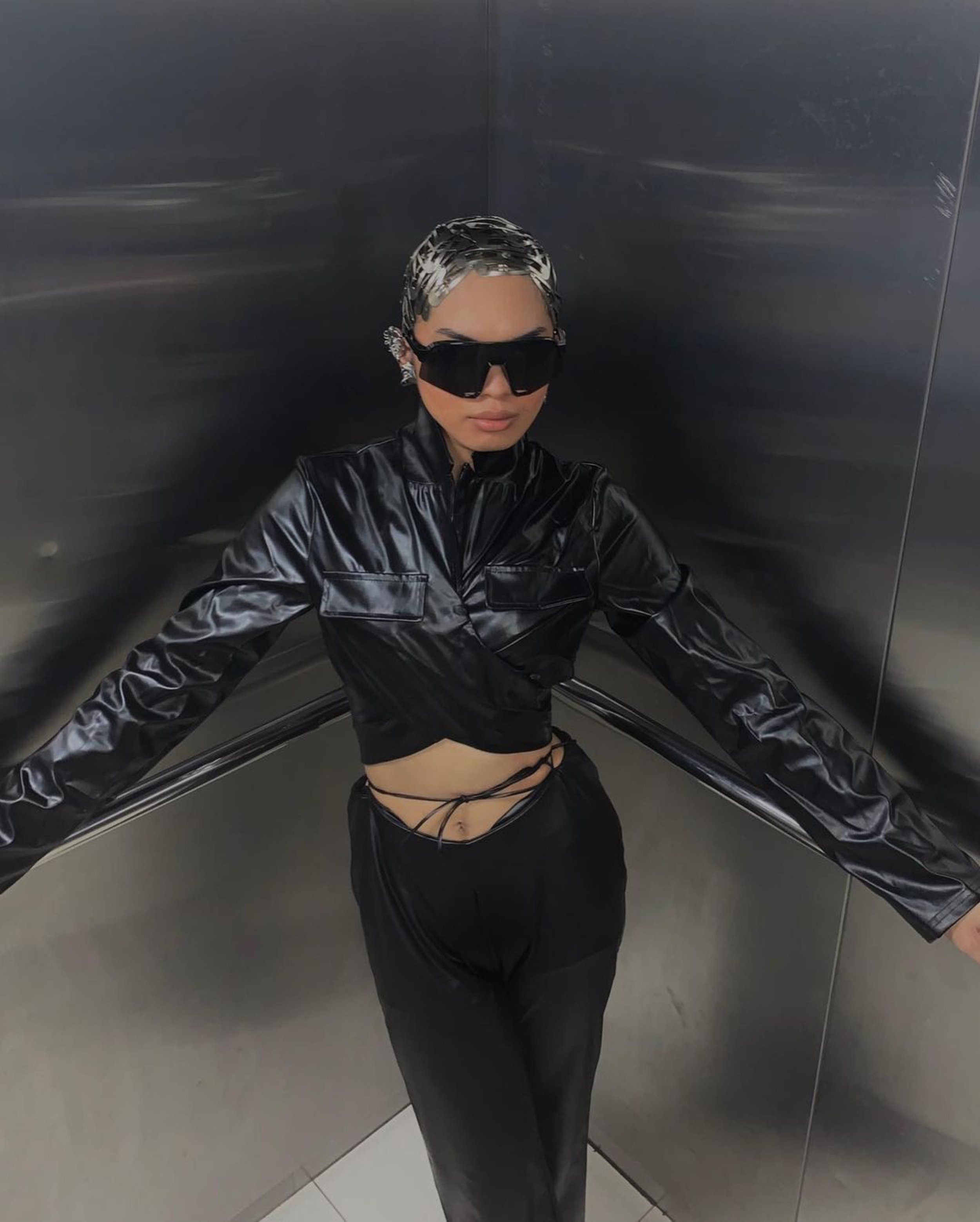 Zandy Zambrano model v shades sunglasses motorsport 3.JPG