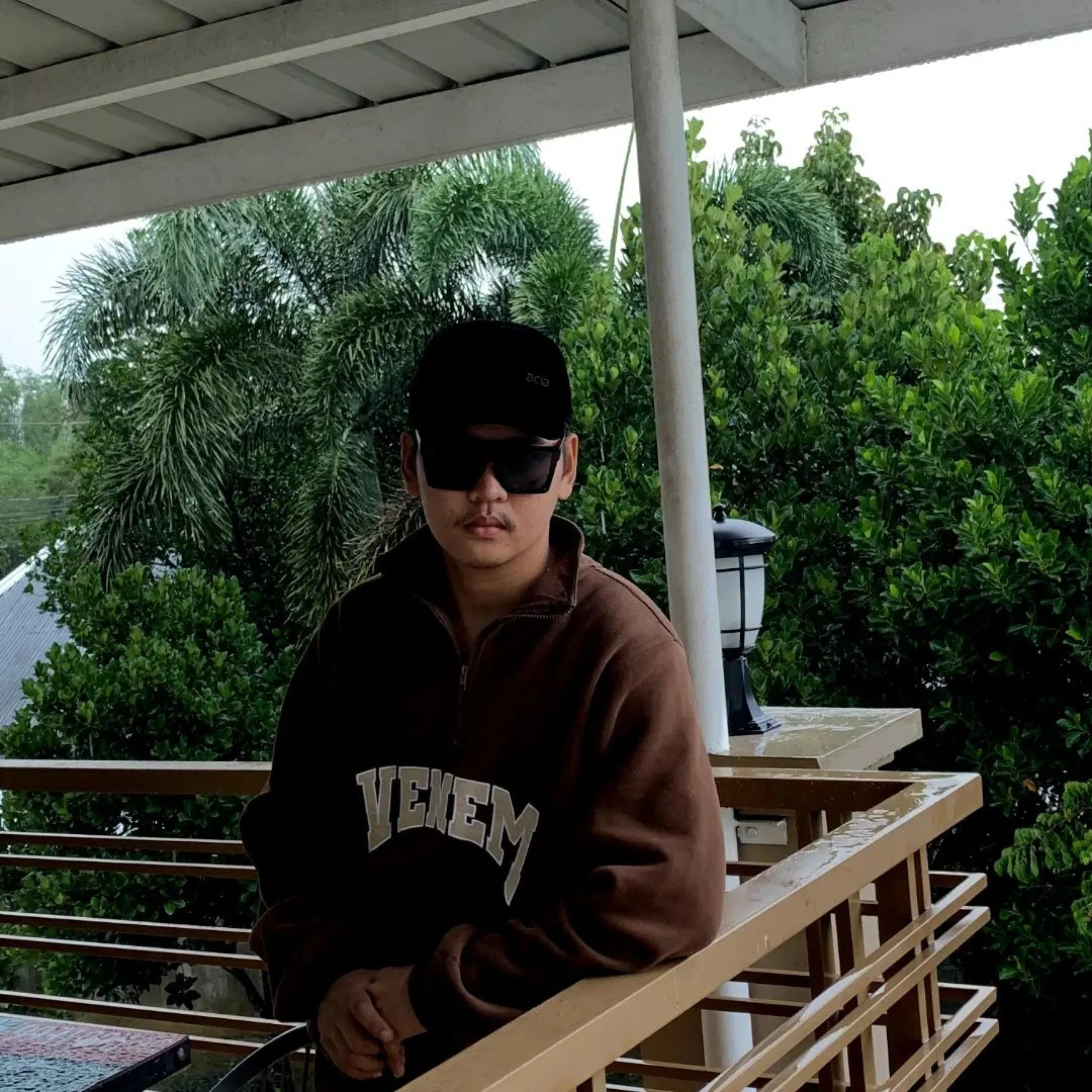 Edel John Pecio V Shades Sunglasses Control 7.jpg