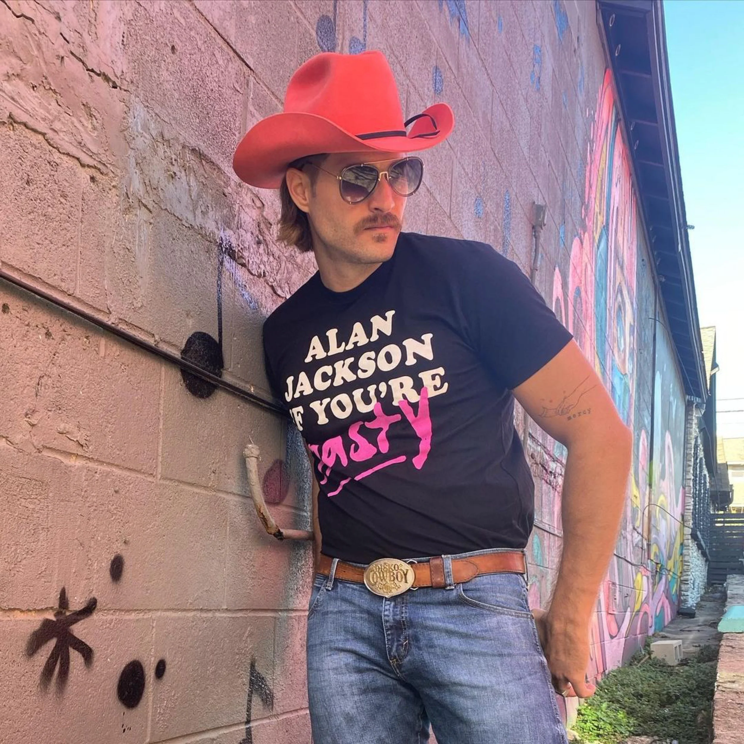 Jake Sones wearing 'Atlantic' aviator sunglasses by V SHADES