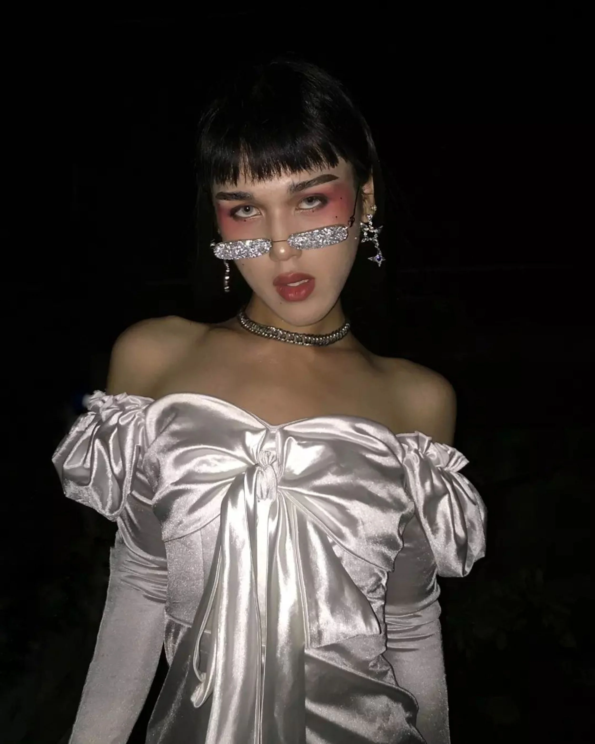 Jelo Villanueva V Shades Sunglasses Fashion Model Flash Novelty 2.jpg