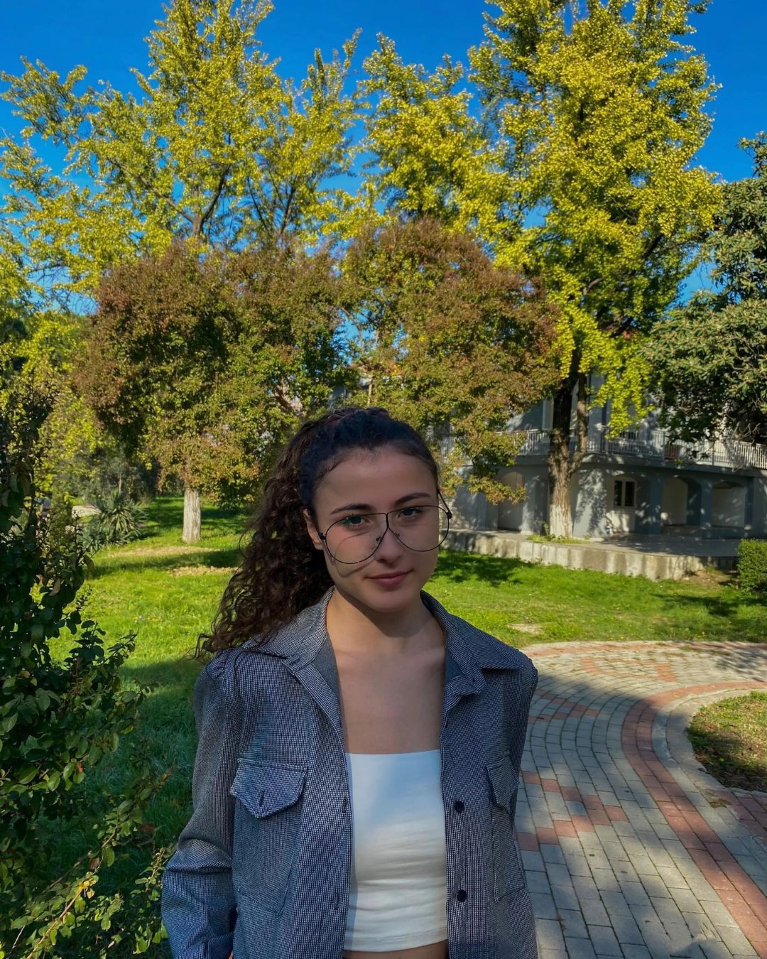 Erida Hoxha Fashion Model V Shades Sunglasses Martini Glasses 1.JPG