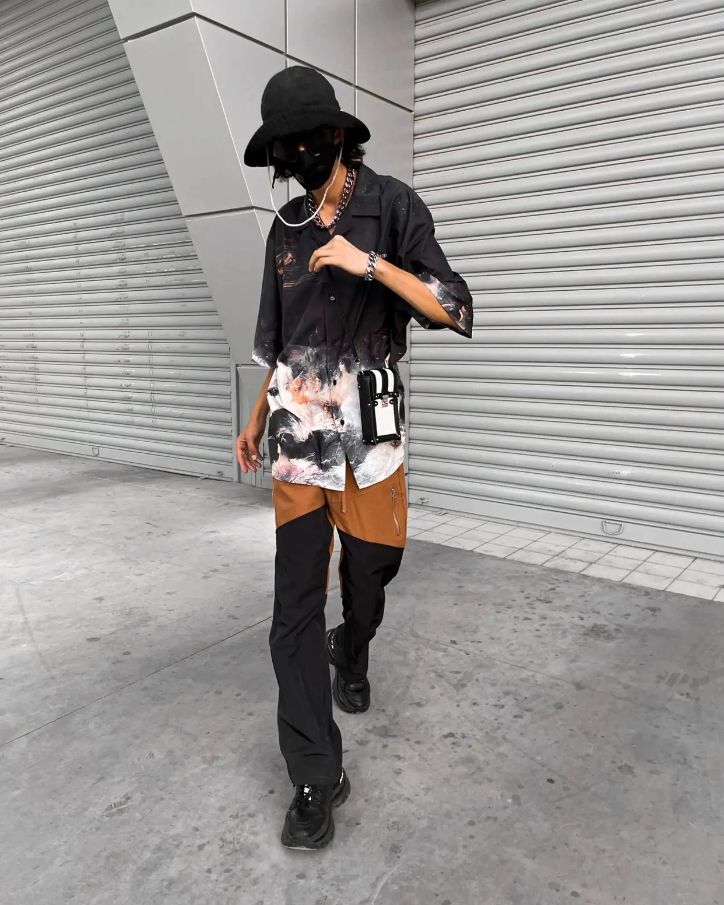 Abdo V shades big body oversized shield sunglasses 7.jpg