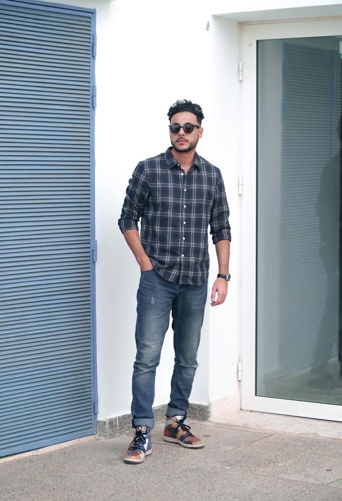 Mouad Mrah model v shades sunglasses wayfarer  nice.JPG