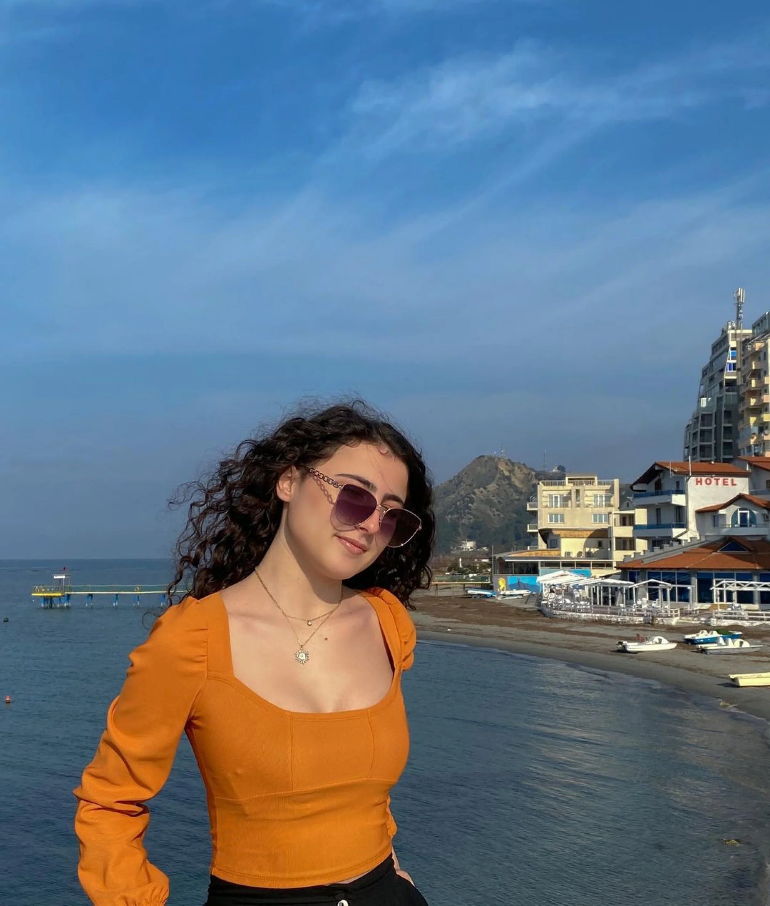 Erida Hoxha Fashion Model V Shades Sunglasses Chic Fashion 6.JPG