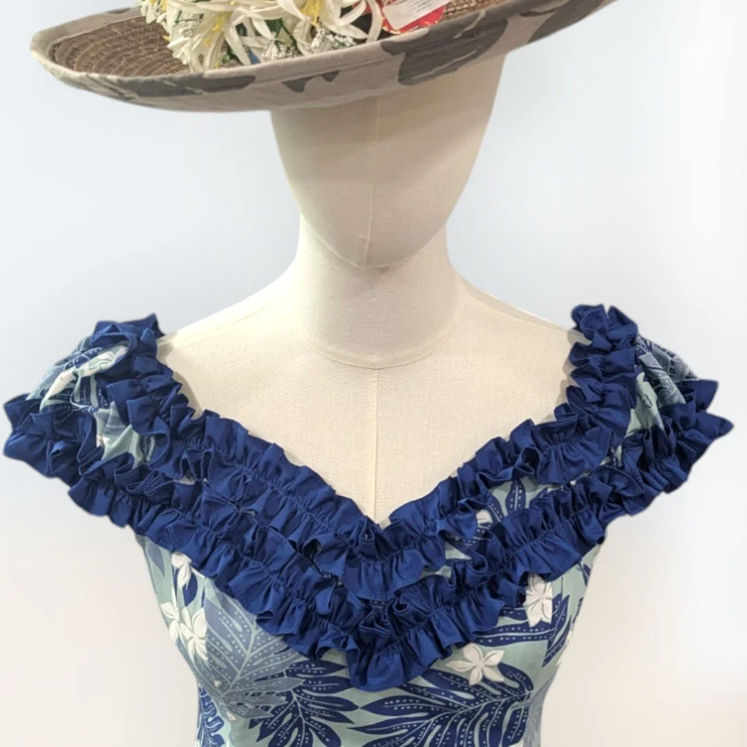 Plumeria_Laua_e_Ruffle_Hawaiian_Dress_4.jpg