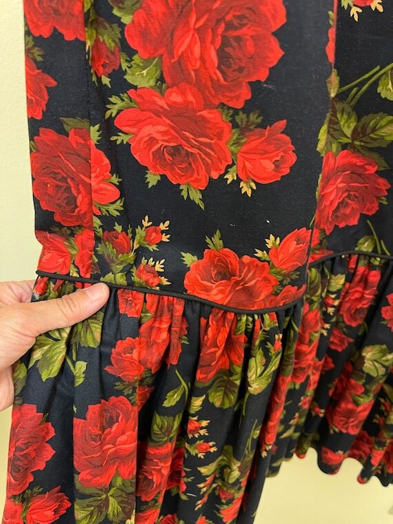 https://i.etsystatic.com/26448556/r/il/82a644/3291044970/il_570xN.3291044970_czwg.jpg