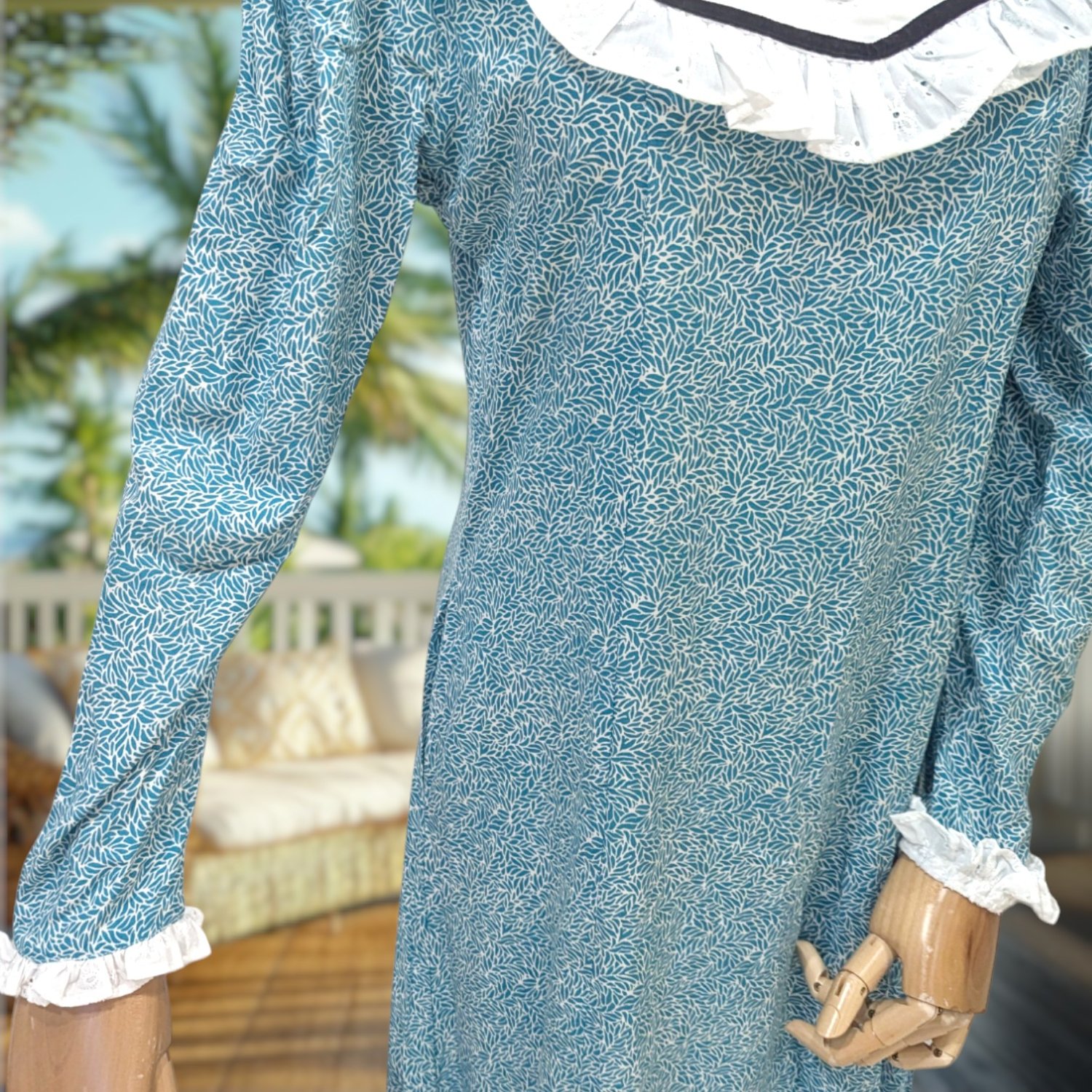 Elegant_Rayon_Long_Dress_Lace_Frill_Collar (10).jpg