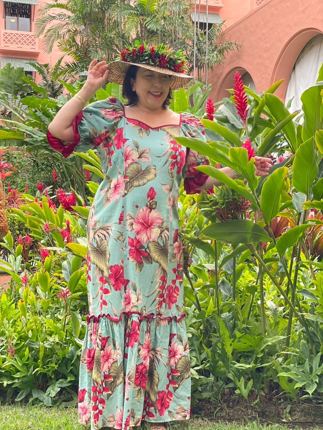 aloha muumuu sanpo vintage rental (36).jpg