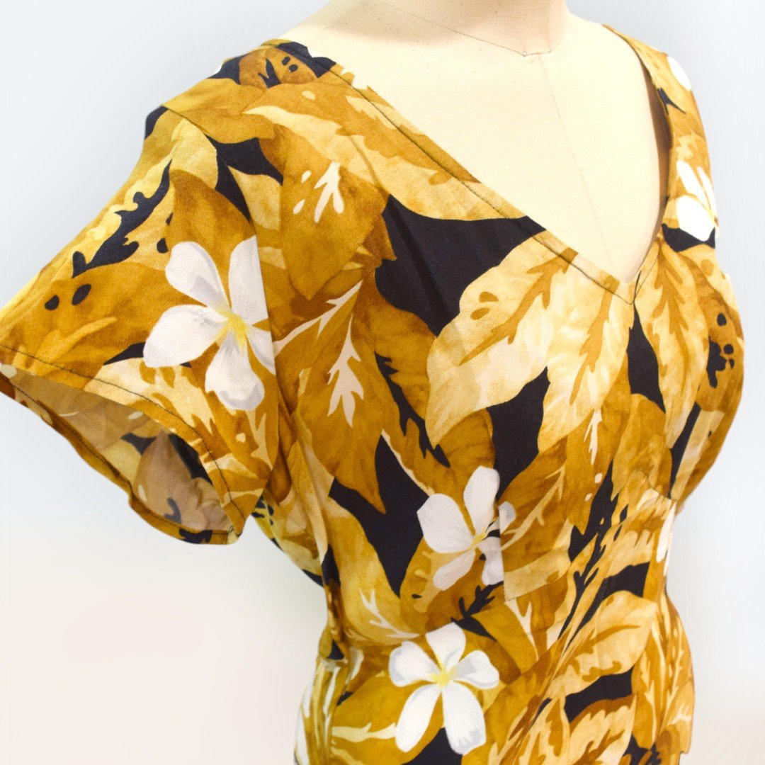 Short Sleeve Plumeria Rayon Dress Brown (4).jpg