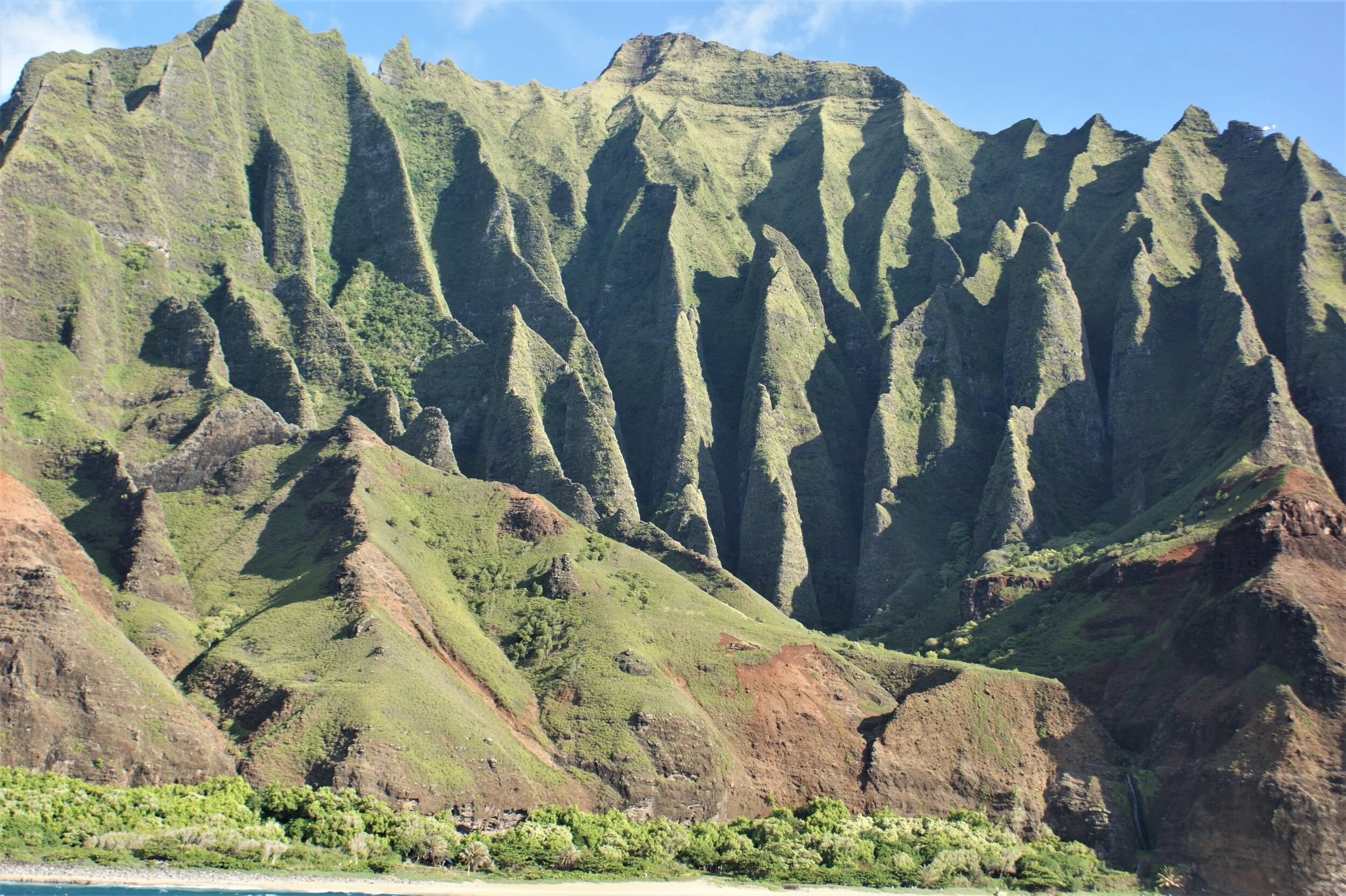 Hawaiian Mountain Range
