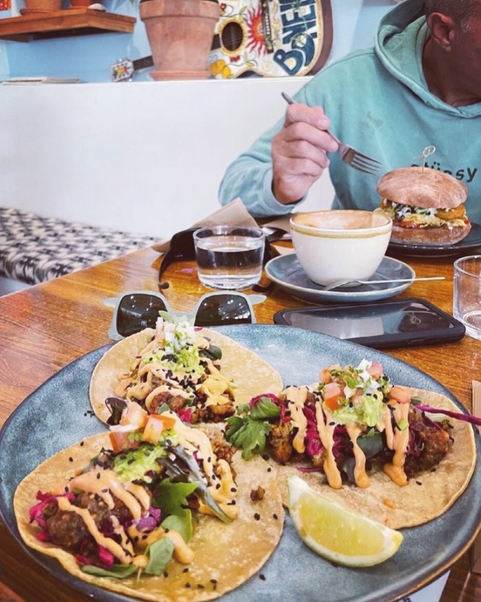 Tacos 🌮 and coffee ☕️ 
Repost from @shezsam1 
______

What&rsquo;s your favourite #bonelesscafe combo? 💀🤍