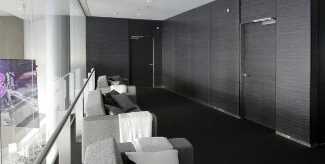 Highland Oak Dyed Veneers