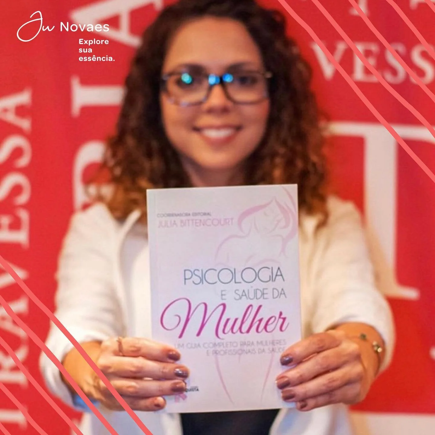 #tbt da noite de aut&oacute;grafos do livro Psicologia e Saude da mulher que tive a alegria de ser co-autora. 🥰
Um livro escrito por mulheres, para mulheres, falando sobre o universo feminino. 
Esse livro para mim &eacute; como um bate-papo, que a p