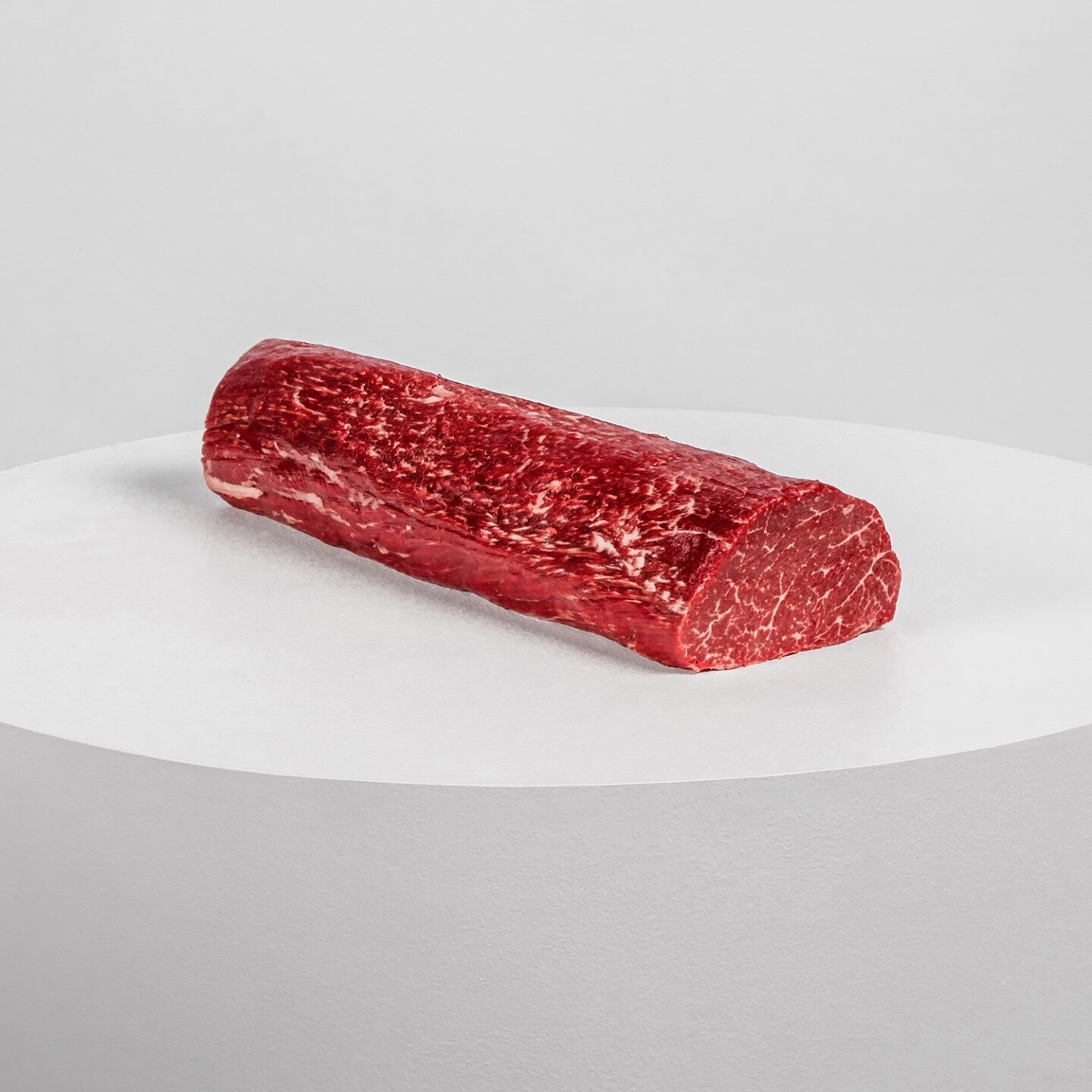 SELECT &bull; A delicate cut laced with marbling and flavour, the tenderloin is the go-to cut for a sophisticated meal, both inside the home, and out. This cut offers an outstanding experience for those who enjoy their steak rare.