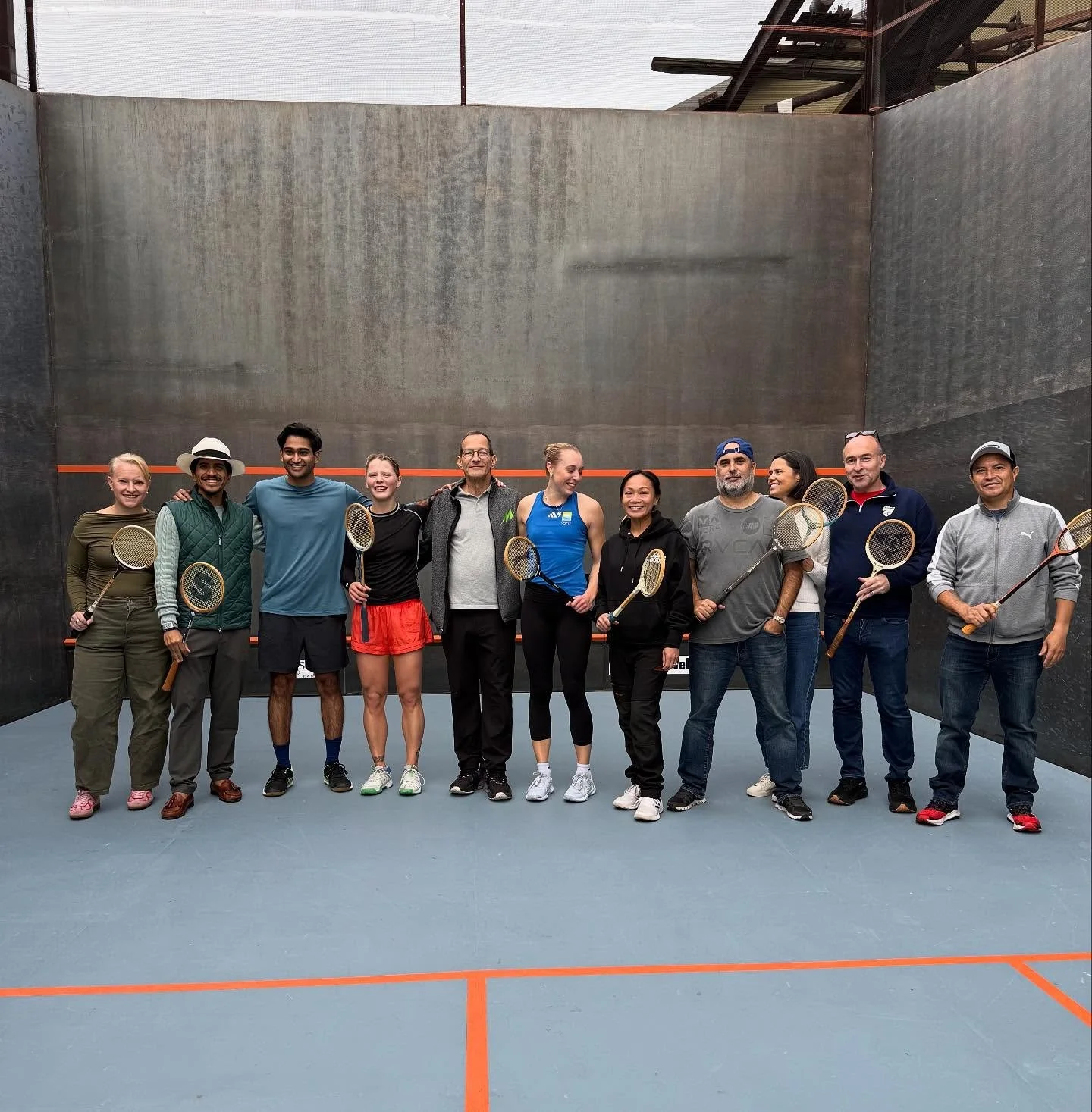 #worldsquashday on the world&rsquo;s court in the world&rsquo;s borough #itsinqueens 
@worldsquashofficial @barbadossquash 
With @alina_bush and @margotprow_squash  and @stevejny and @veramariegalvez and @restrungmag and @raghuvir__ and @mikepepper a
