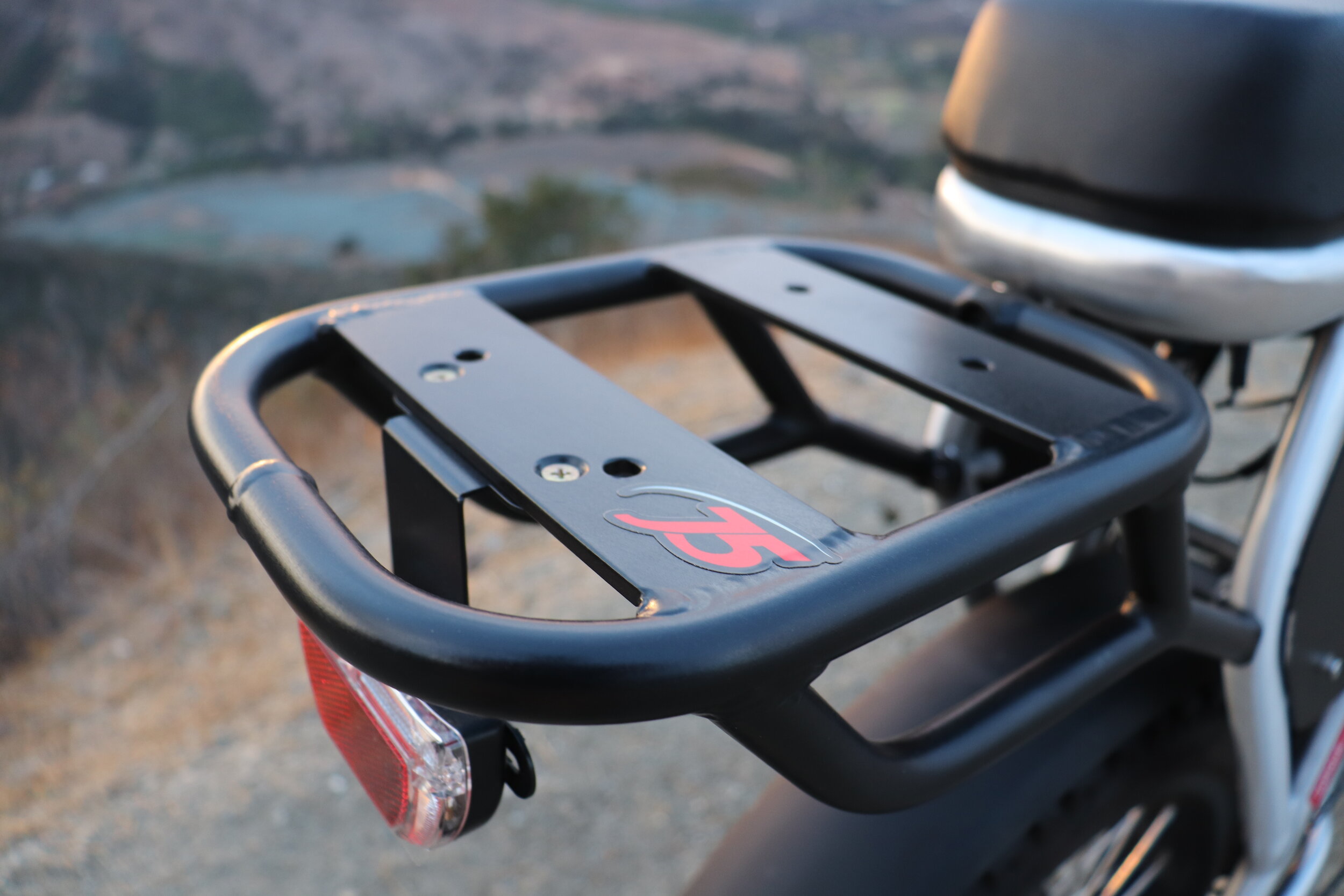 Juiced Scrambler Rear Bike Rack — J5