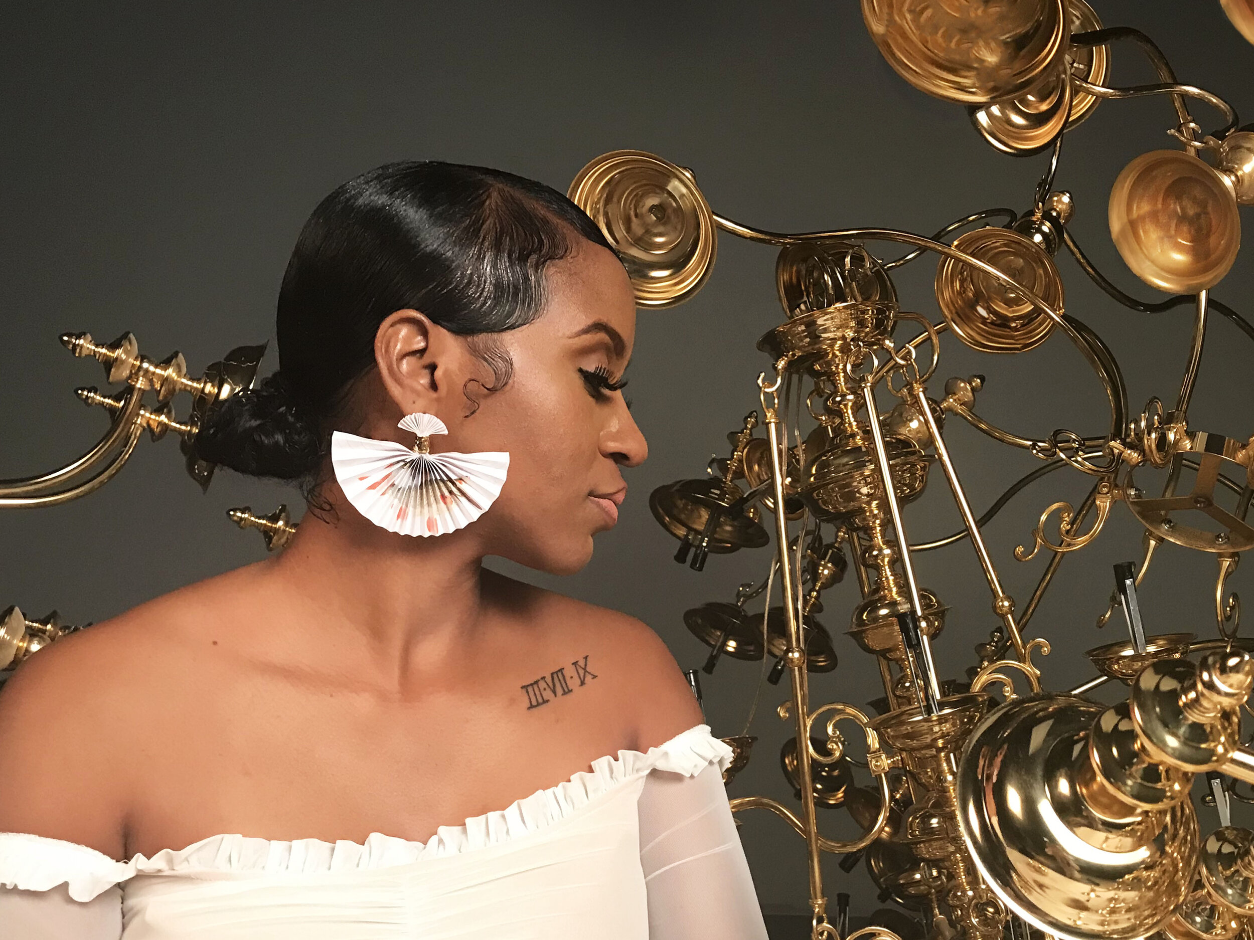 homepage_Tesia_Chandelier.jpg