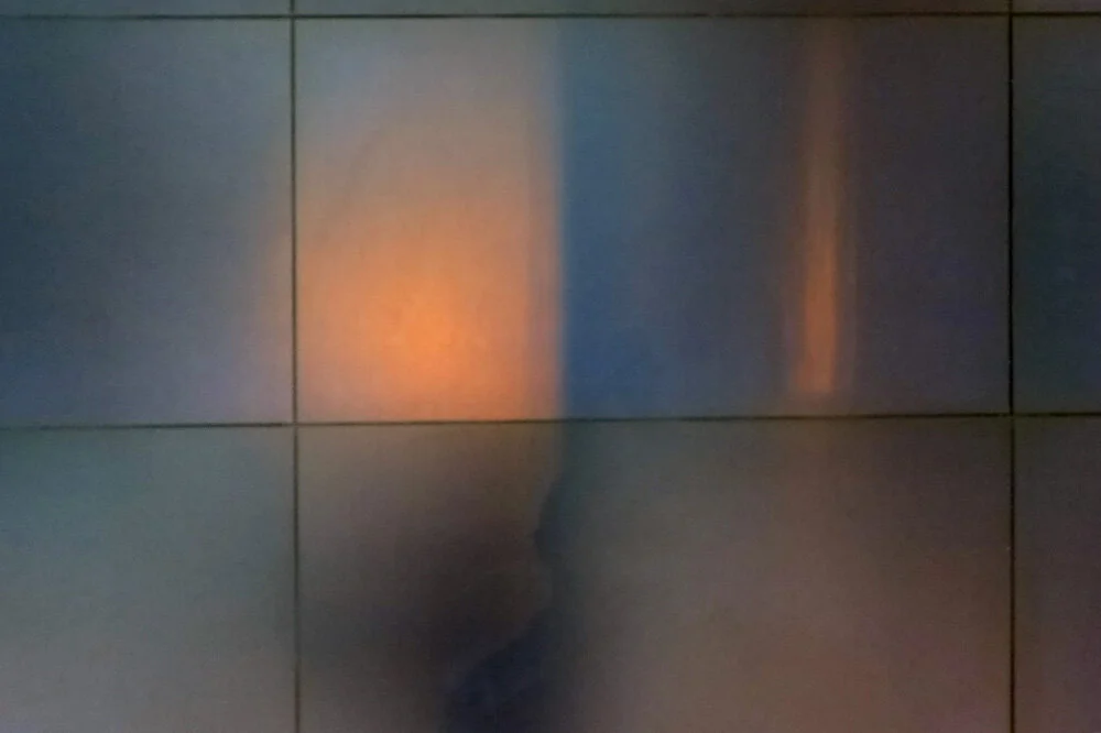malfunctioning video screen