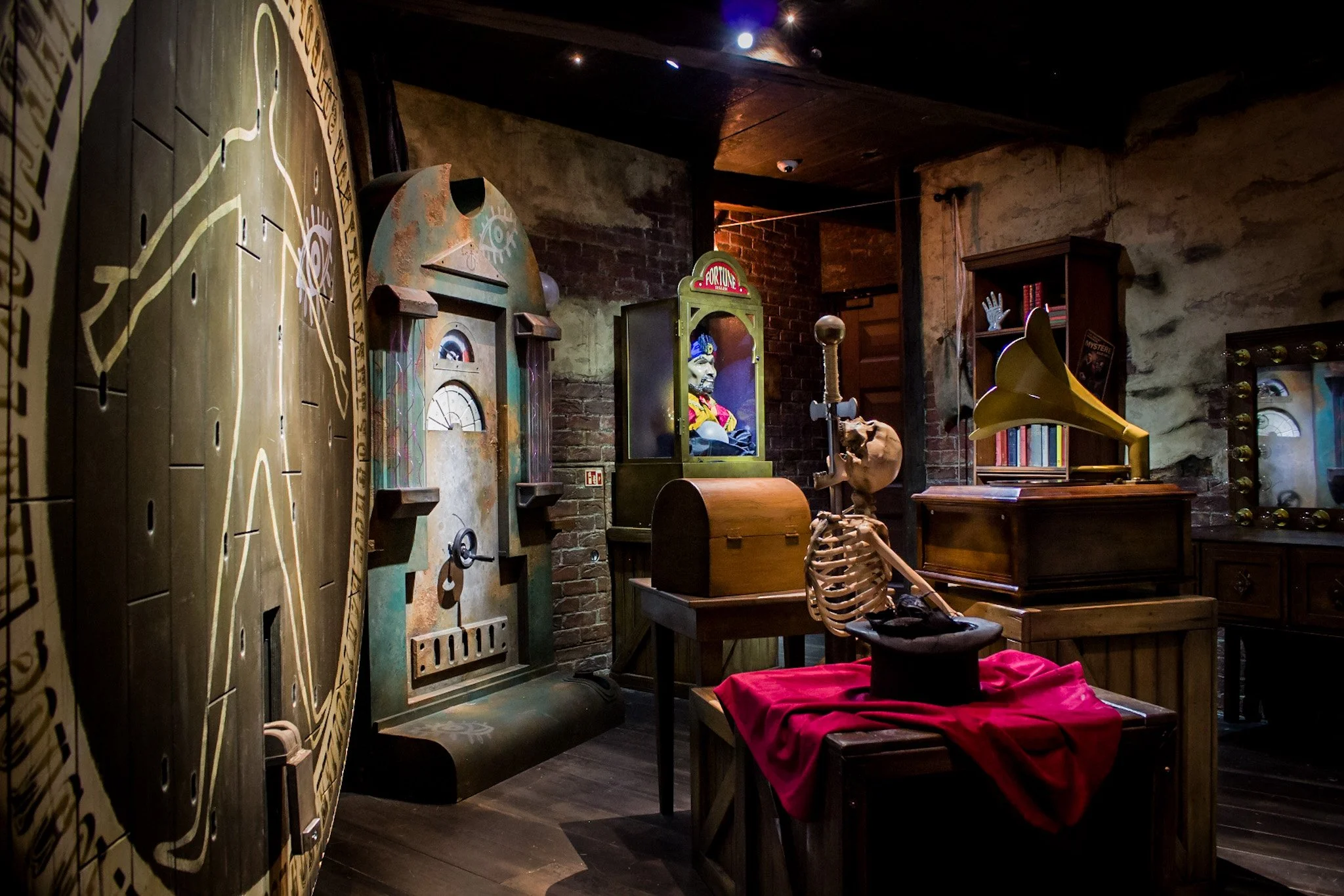 Mystere Escape Room 3.jpg