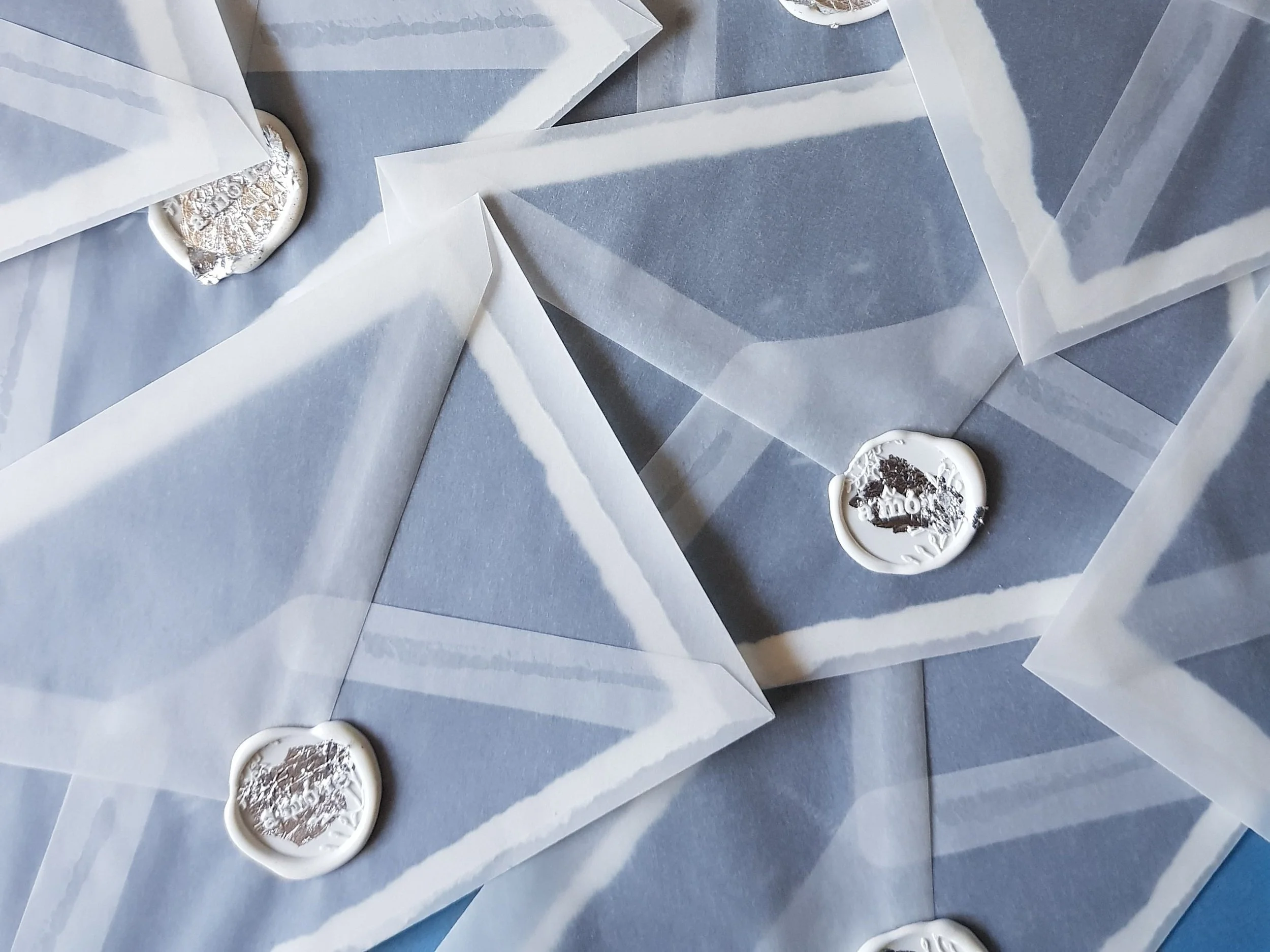 Inviti con buste vellum_Studio Letteraventidue