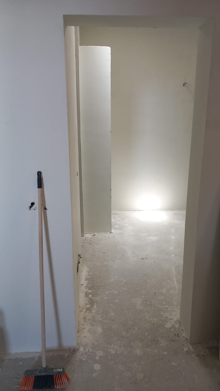 Doors and Shutters Installation in Sant Joan – Hugo Will Fix It