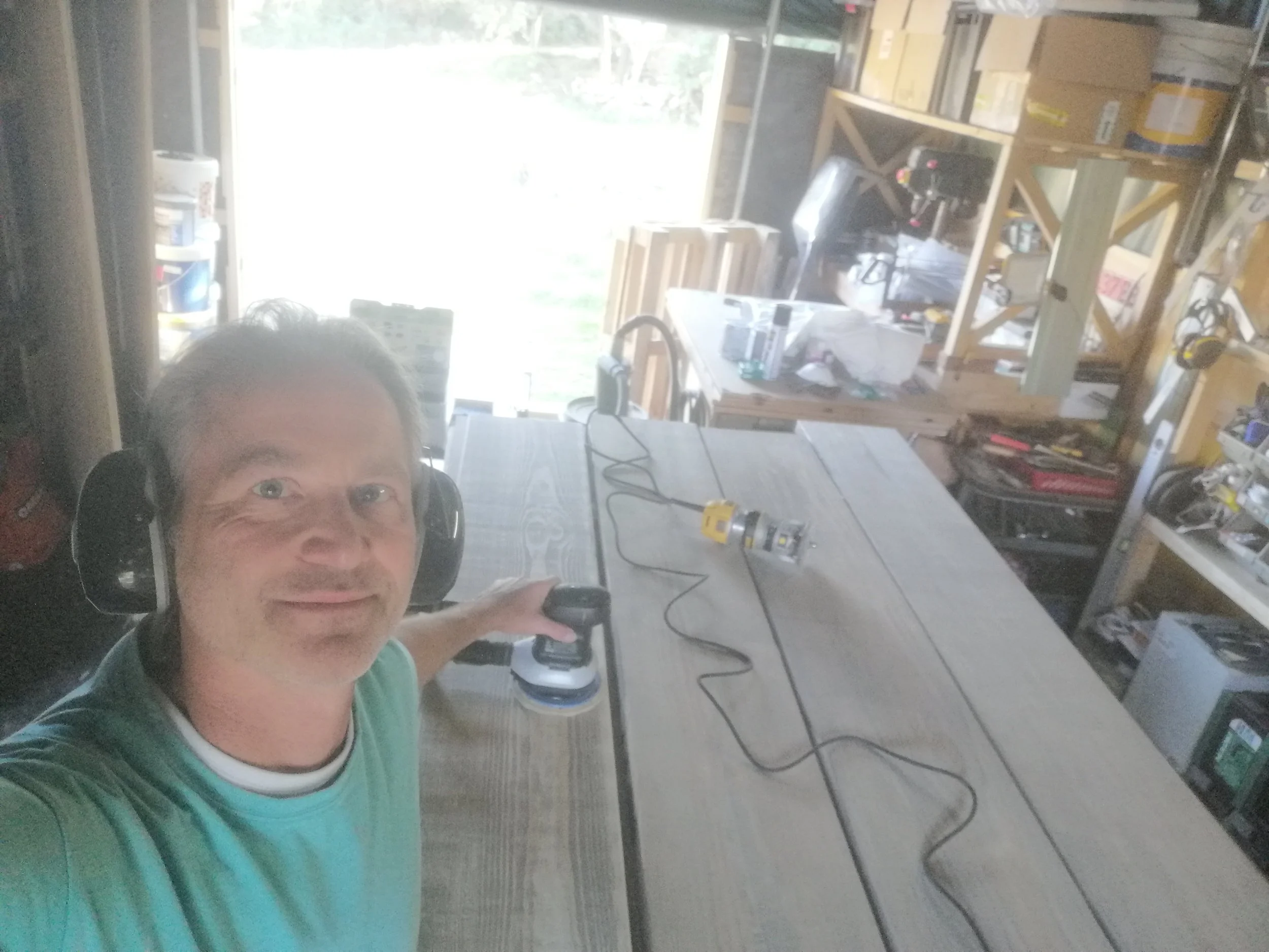 Custom Wooden Shelving – Colonia Sant Pere – Hugo Will Fix It