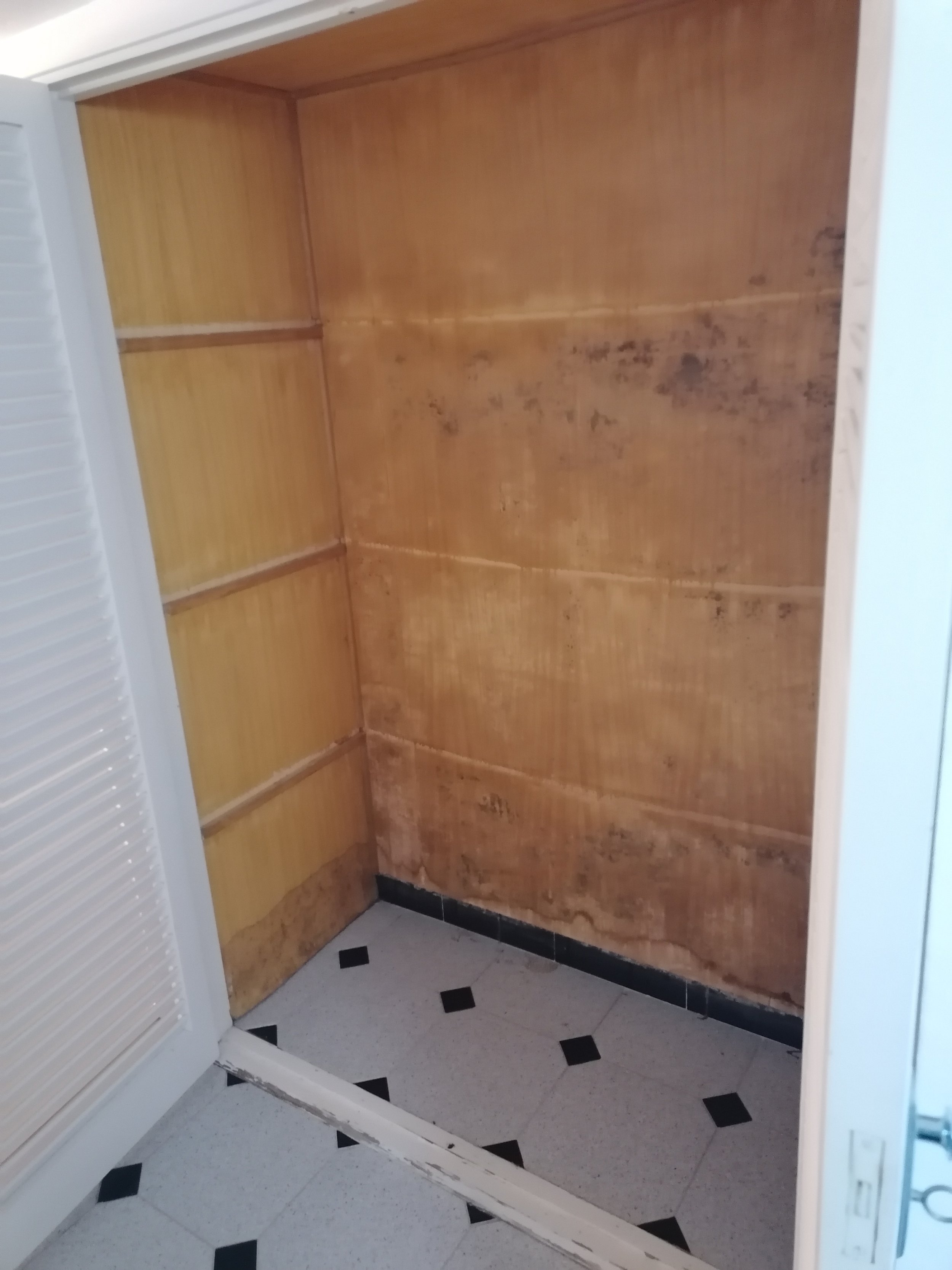 Cabinet Restoration – Calonge – Hugo Will Fix It