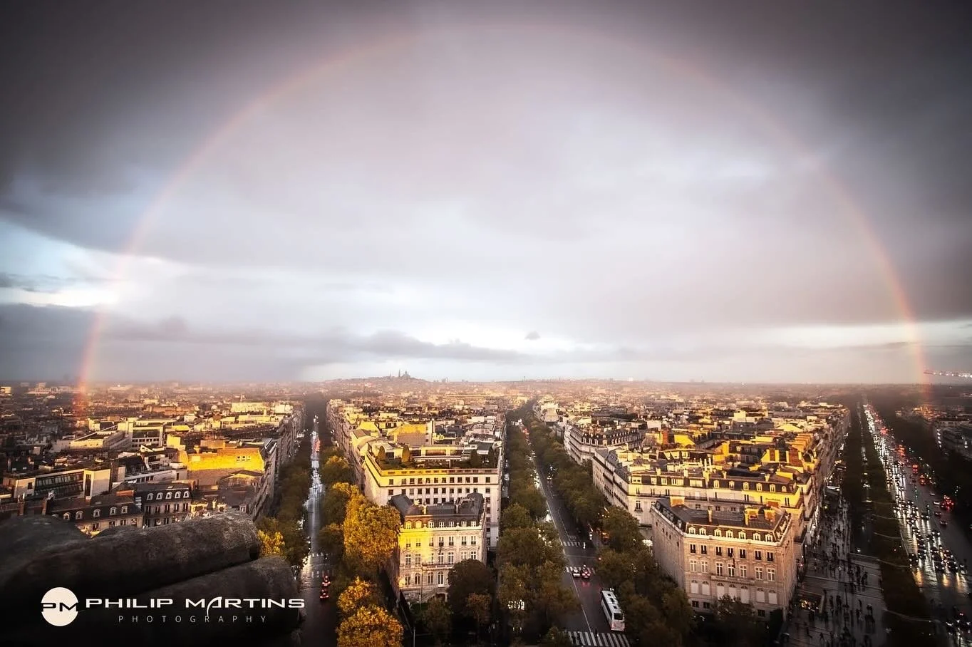 ‼️New Image Drop - Paris (Release 3)
~~
🇫🇷 💙
&bull;
&bull;
#photographer #photography #streetscene #colourphotography #travelpics #blackandwhite #travel #travelphotography #travelphotographer #momentsintime #streetphotographer #streetphotography #