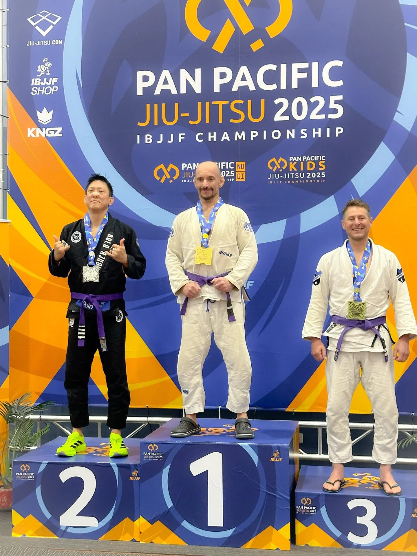 First ever BJJ comp done ✅ &ndash; the @ibjjf 2025 Pan Pacific Championships! Entered the Masters 5 Middleweight division at Purple Belt in both Gi and No-Gi.
.
I&rsquo;ve trained my arse off for this the past six months. I always said I&rsquo;d neve