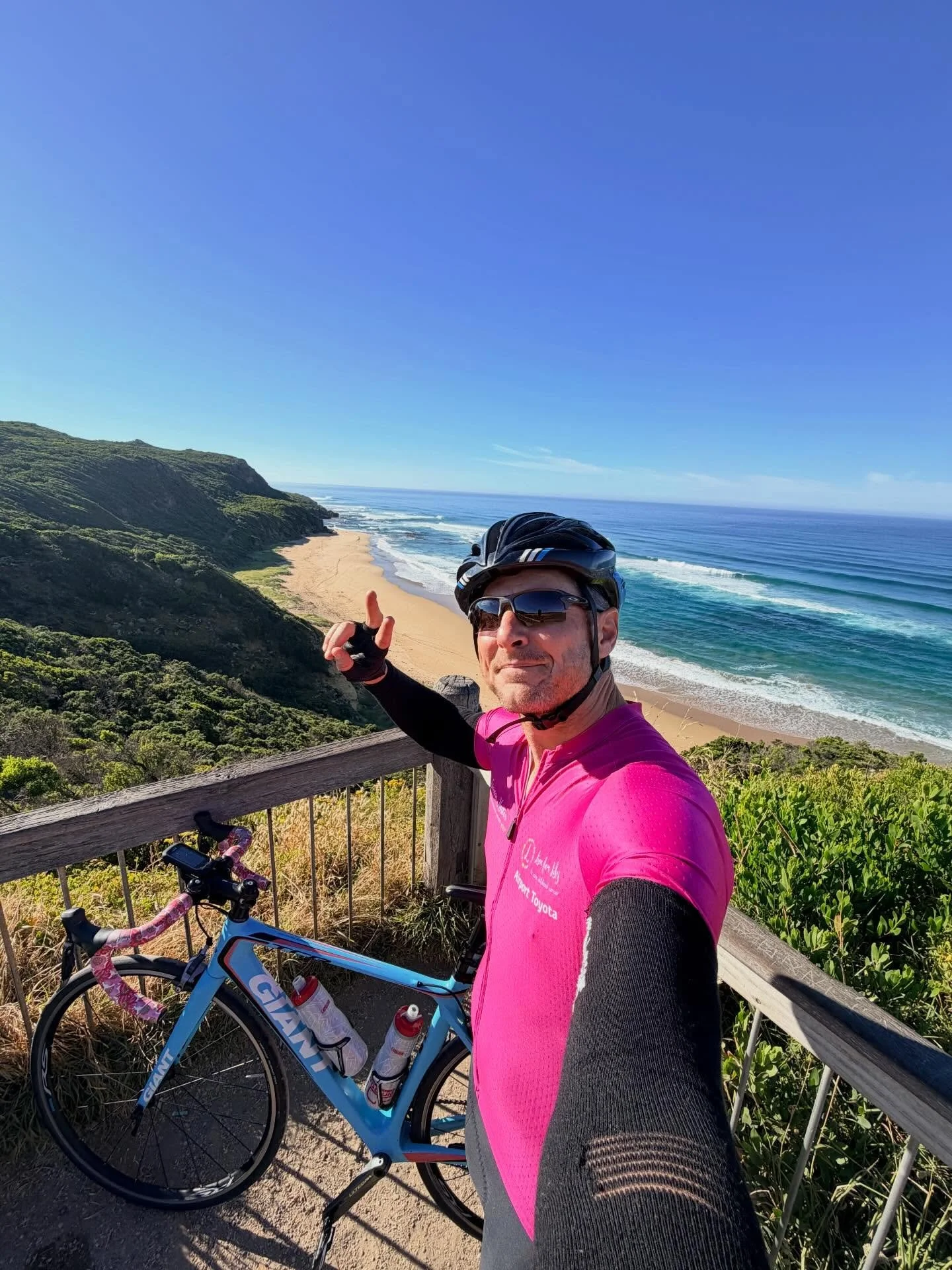 More training in my favourite part of Victoria 🚴&zwj;♂️
~~
Great Otway National Park
.
.
#johannabeach #cycling #training #riding #roadcycling