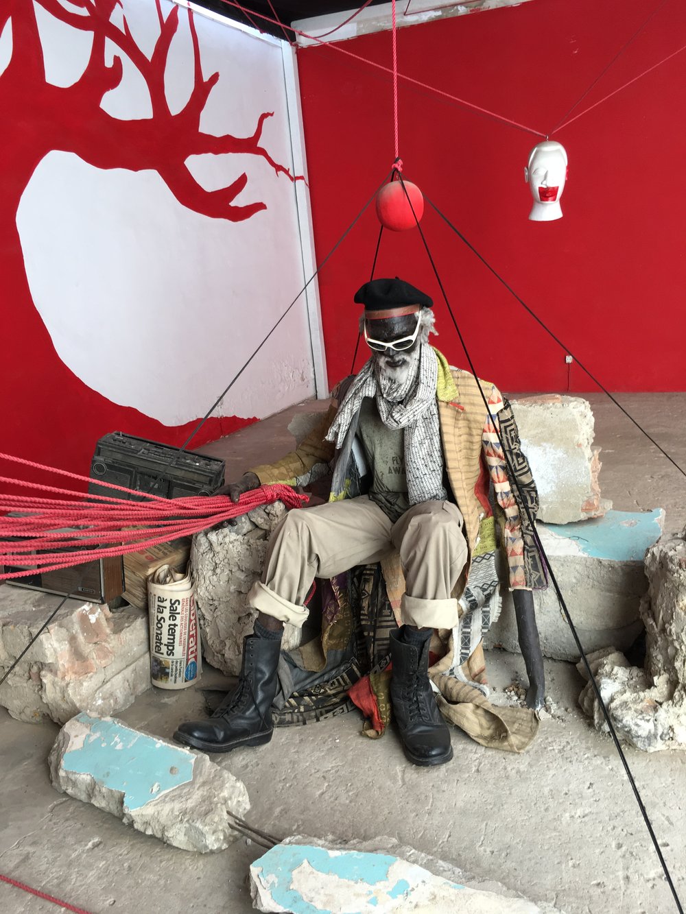 La cloche des fourmis_Biennale Dakar 2018_Agit'art_04.JPG