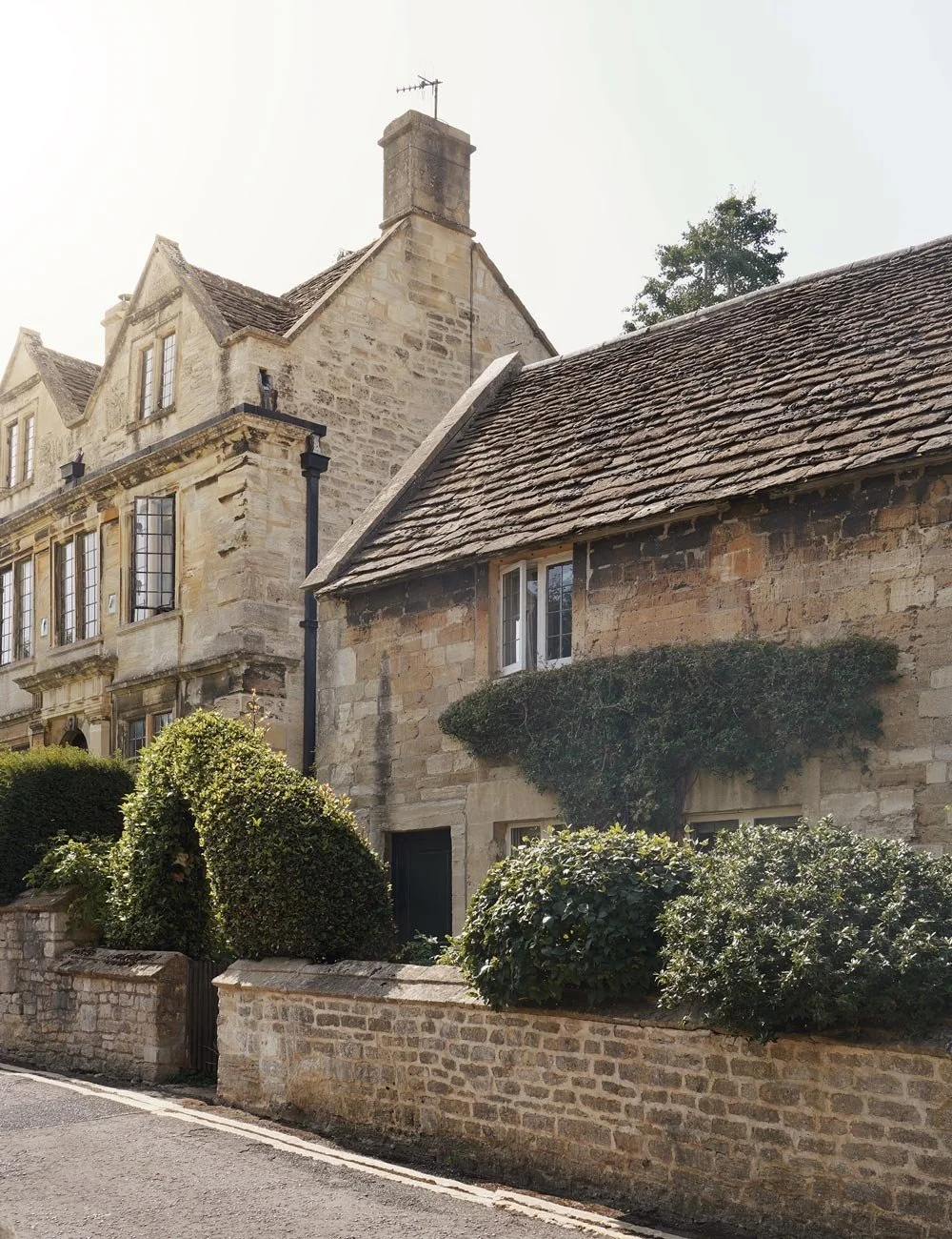 english-stone-cottage-in-bradford-on-avon.jpg