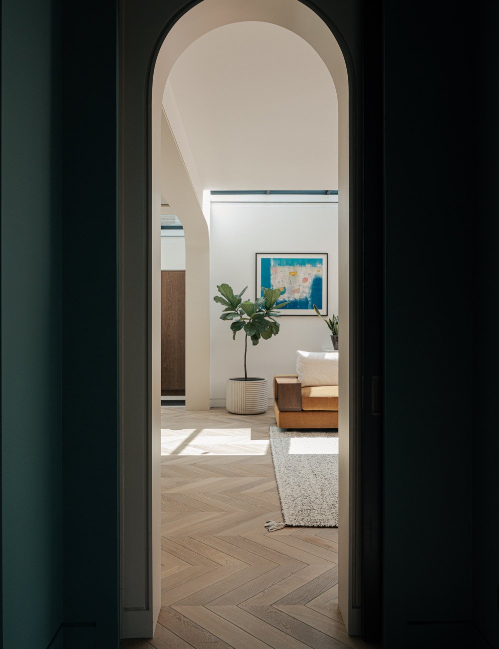 The Elegant Dark Oak Kitchen in London — Nordiska Kök