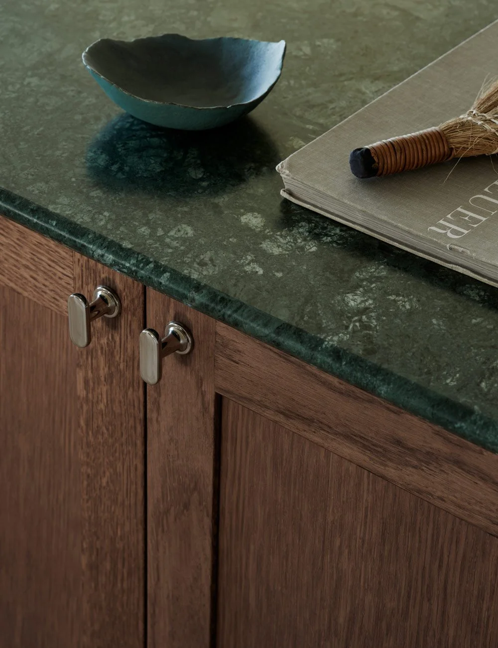 Hand-painted green Shaker kitchen — Nordiska Kök