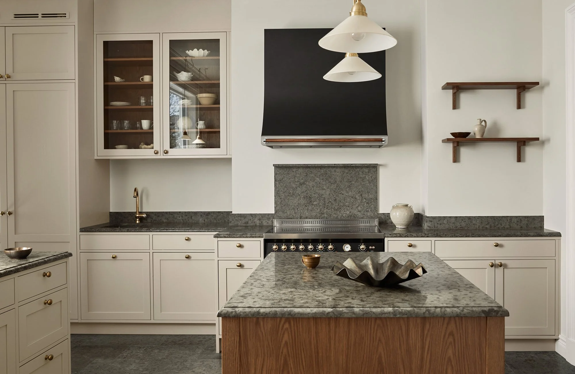 shaker-style-kitchen.jpg