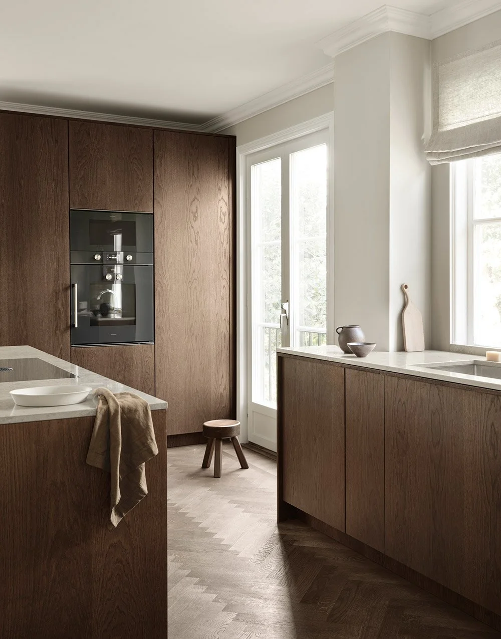 Dark Oak Kitchens: Design & Inspiration — Nordiska Kök
