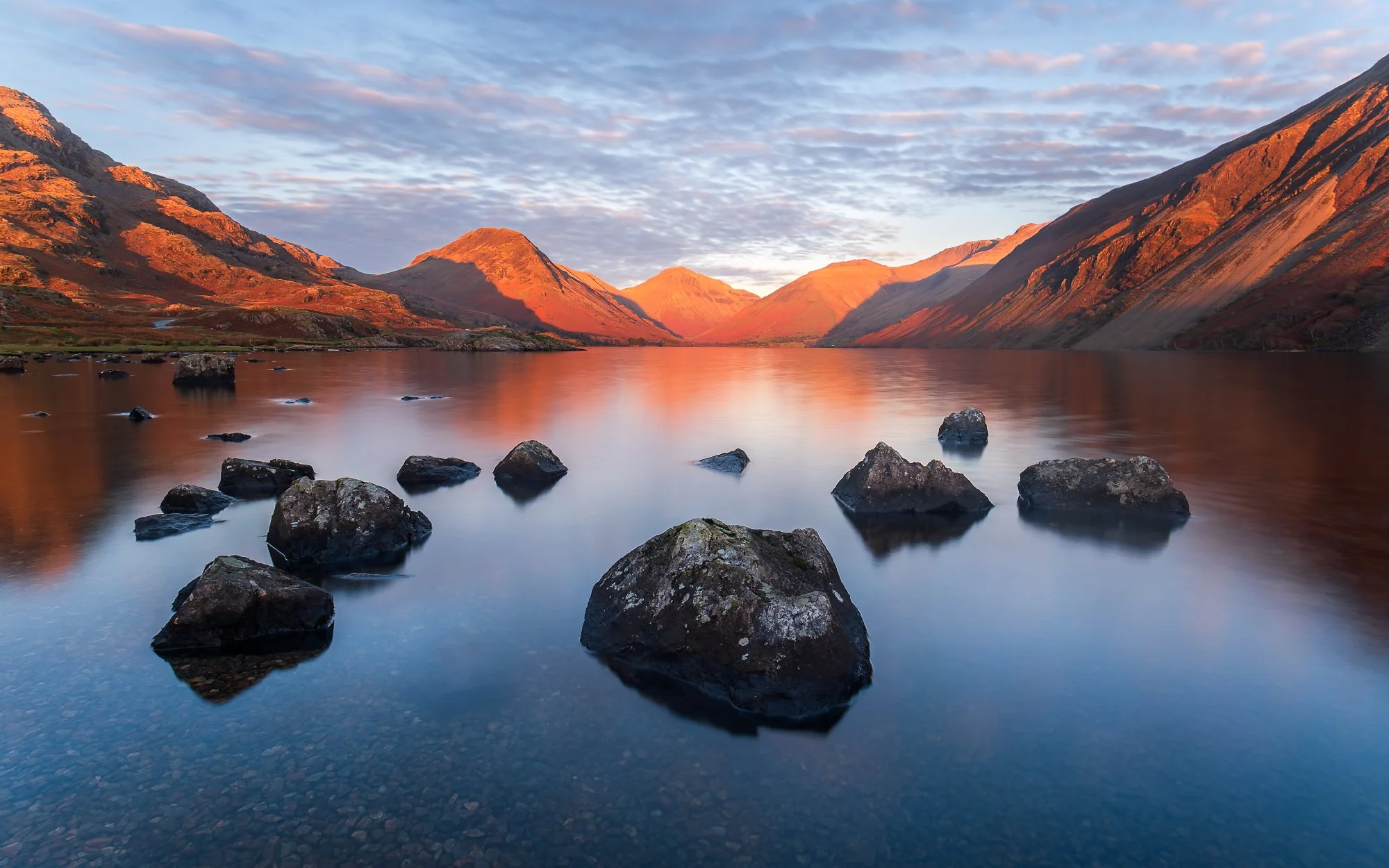 No reflections_Long Edge_2000x1250_U_150.jpg
