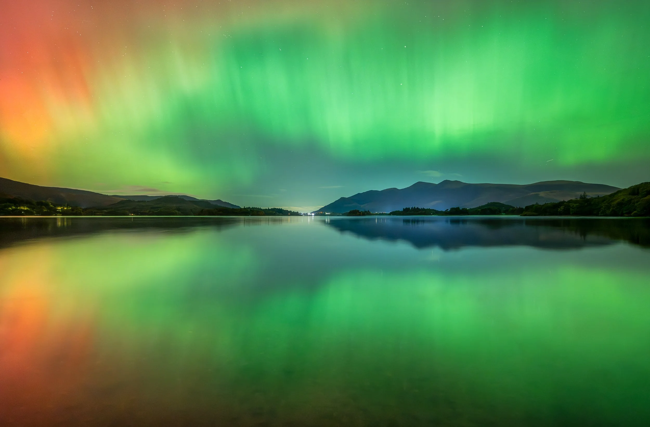 Derwentwater under the lights_2500x1643_U_150_Long Edge.jpg