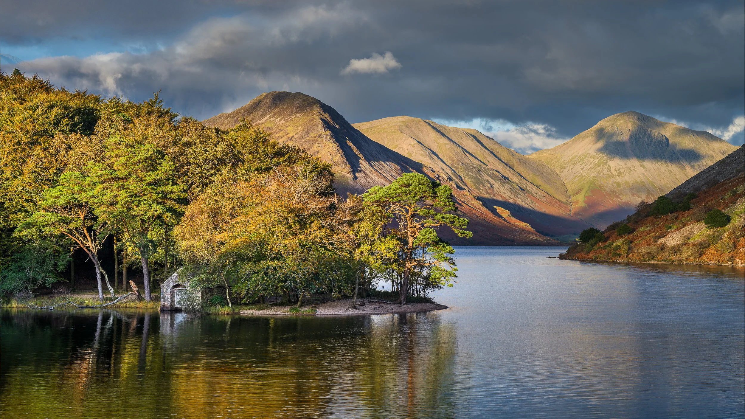 wasdale boathouse autumn.jpg