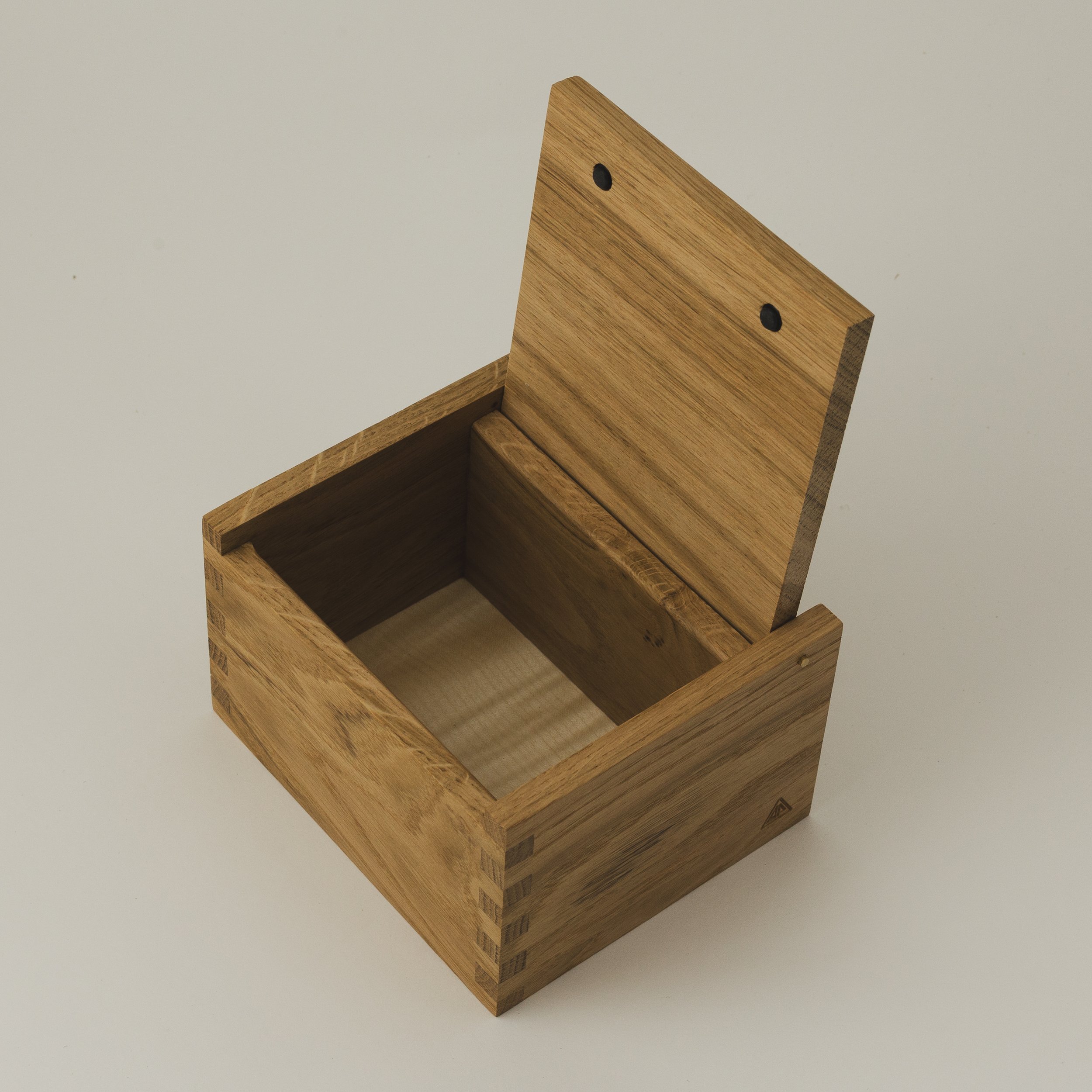 AP16-Oak-C-4.jpg