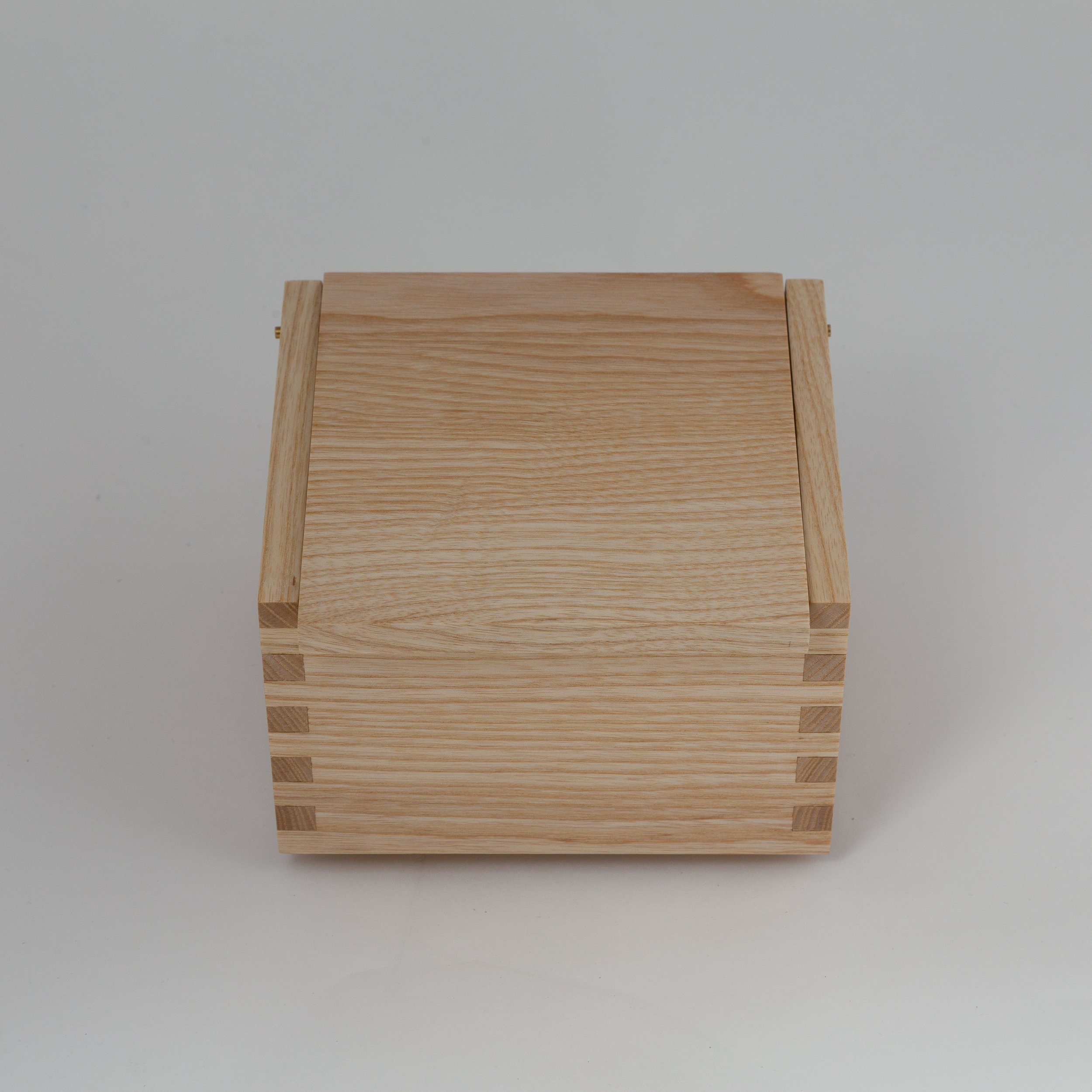 AP16-B2-Ash-A-1-1.jpg