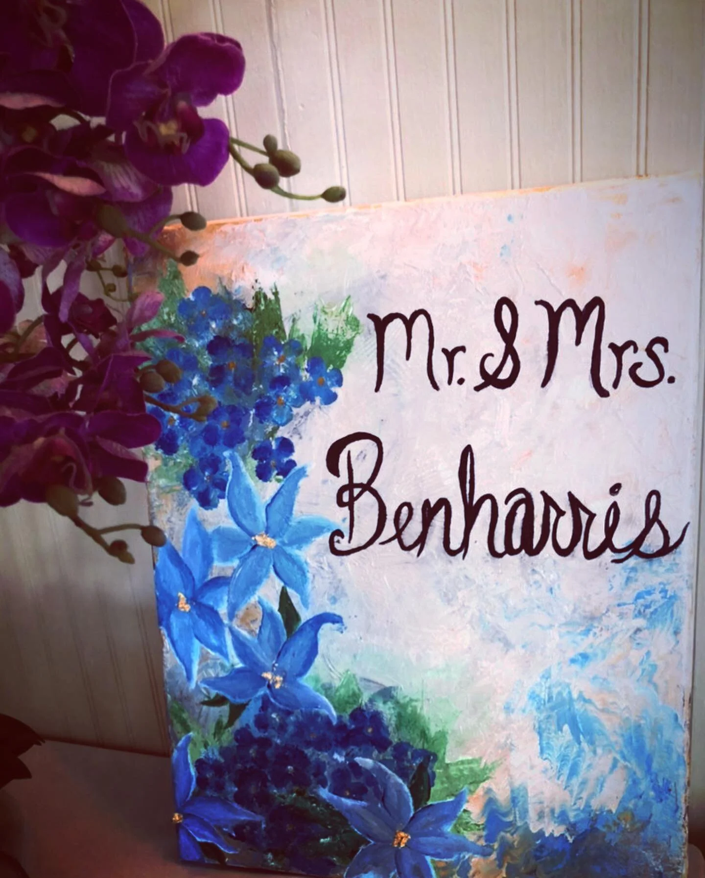 Even with a nights notice, anything is possible if you put your mind to it🙃 cheers to the newlyweds! @lindsaybenharris