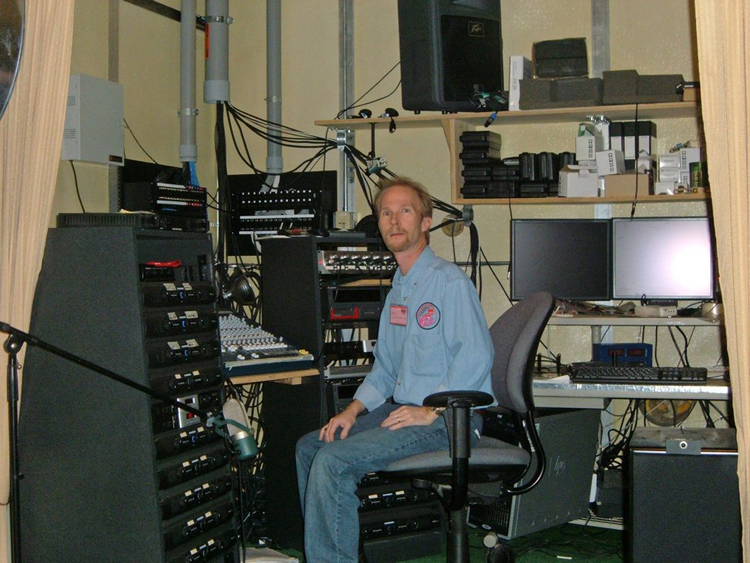 Norman Varney, acoustique des salles, A/V RoomService, audio, audiophile, hi-fi, haut de gamme, PMA Magazine, Robert Schryer