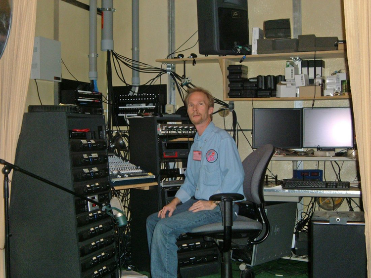 room acoustics, Norman Varney, A/V RoomService, audio, audiophile, hi-fi, high-end, PMA Magazine, Robert Schryer