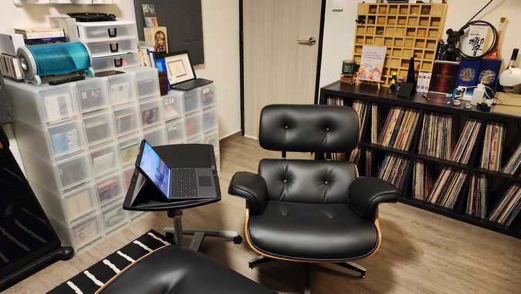 audio, audiophile, hi-fi, Von Schweikert Audio, Mark Levinson, Audio research, Ayre, Cambridge Audio, NAD, PMA Magazine, Robert Schryer