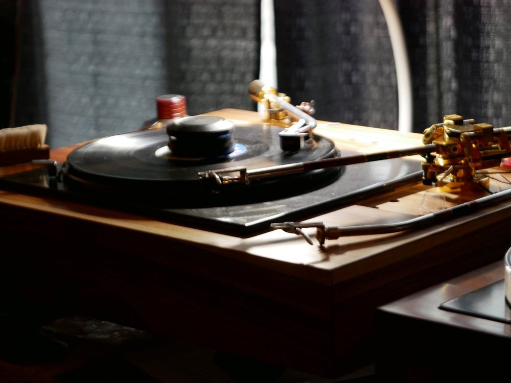 hi-fi, haut de gamme, audio, audiophile, Salon Audio de Montréal, Audiofest, Focal, Harbeth, Wilson Audio, Monitor Audio, Fyne Audio, Grado, Polk Audio, Simaudio Moon, enceintes Rhaido, Muraudio, Gershman Acoustics, PS Audio aspen FR30, Hegel, Crystal Cable