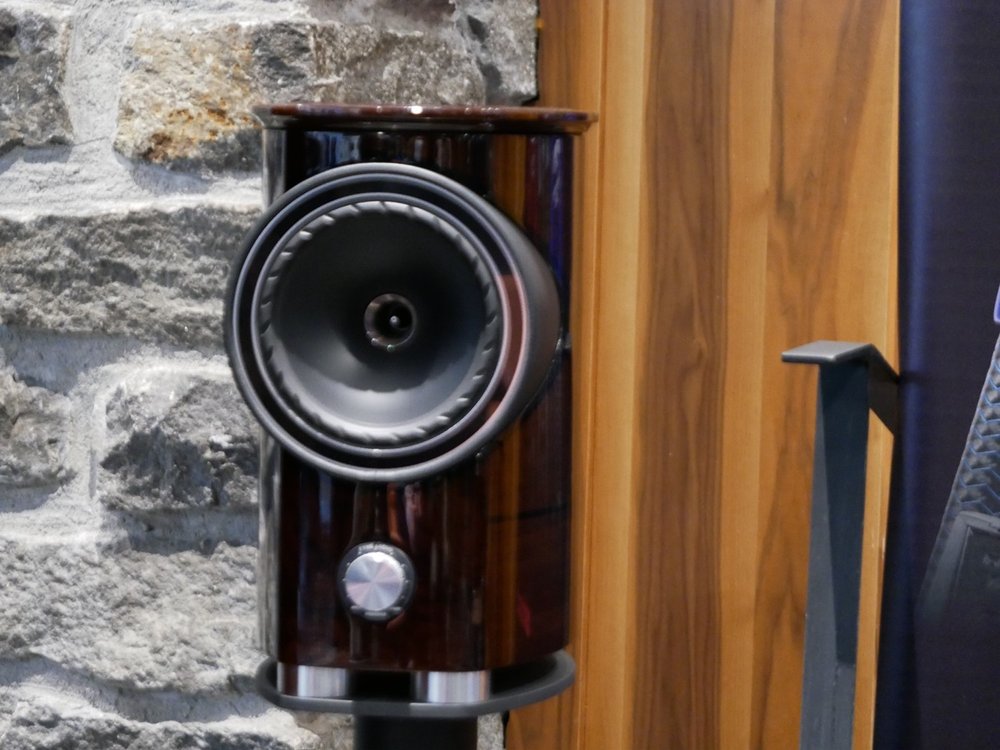 hi-fi, haut de gamme, audio, audiophile, Salon Audio de Montréal, Audiofest, Focal, Harbeth, Wilson Audio, Monitor Audio, Fyne Audio, Grado, Polk Audio, Simaudio Moon, enceintes Rhaido, Muraudio, Gershman Acoustics, PS Audio aspen FR30, Hegel, Crystal Cable