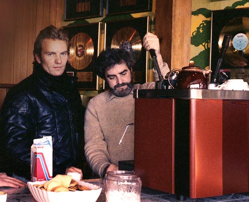 André Perry, Robert Schryer, Le Studio, Cat Stevens, les Bee Gees, David Bowie, Keith Richards, Rush, PMA Magazine