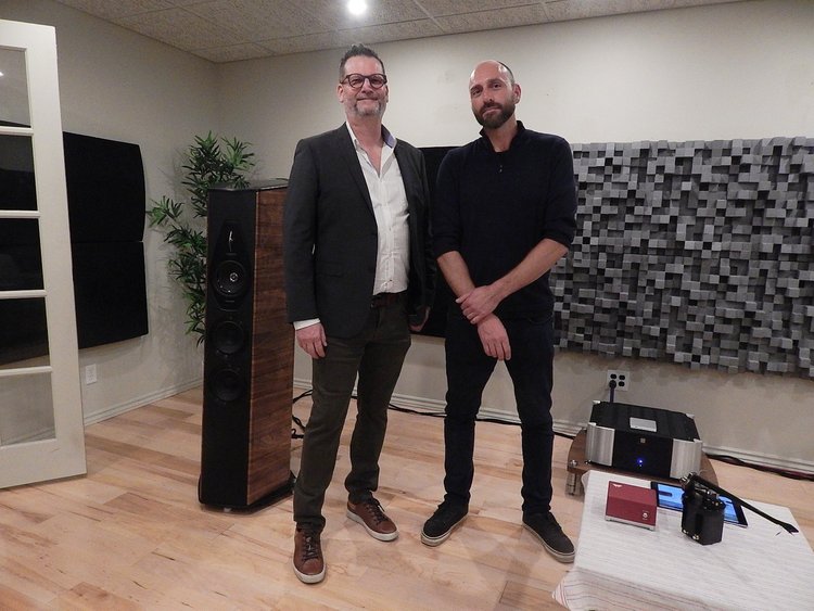 MOON by Simaudio, Luna Cables, Stable 33.33, Andre Theriault Black Beauty tonearm, MOON ACE, VOICE 22, Stable 33.2 Mk2 turntable, Sonus Faber, PMA Magazine, Robert Schryer